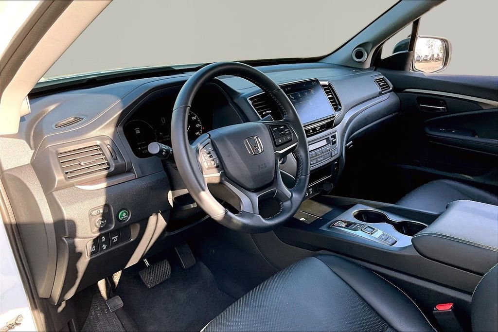 Certified 2024 Honda Ridgeline RTL image 12