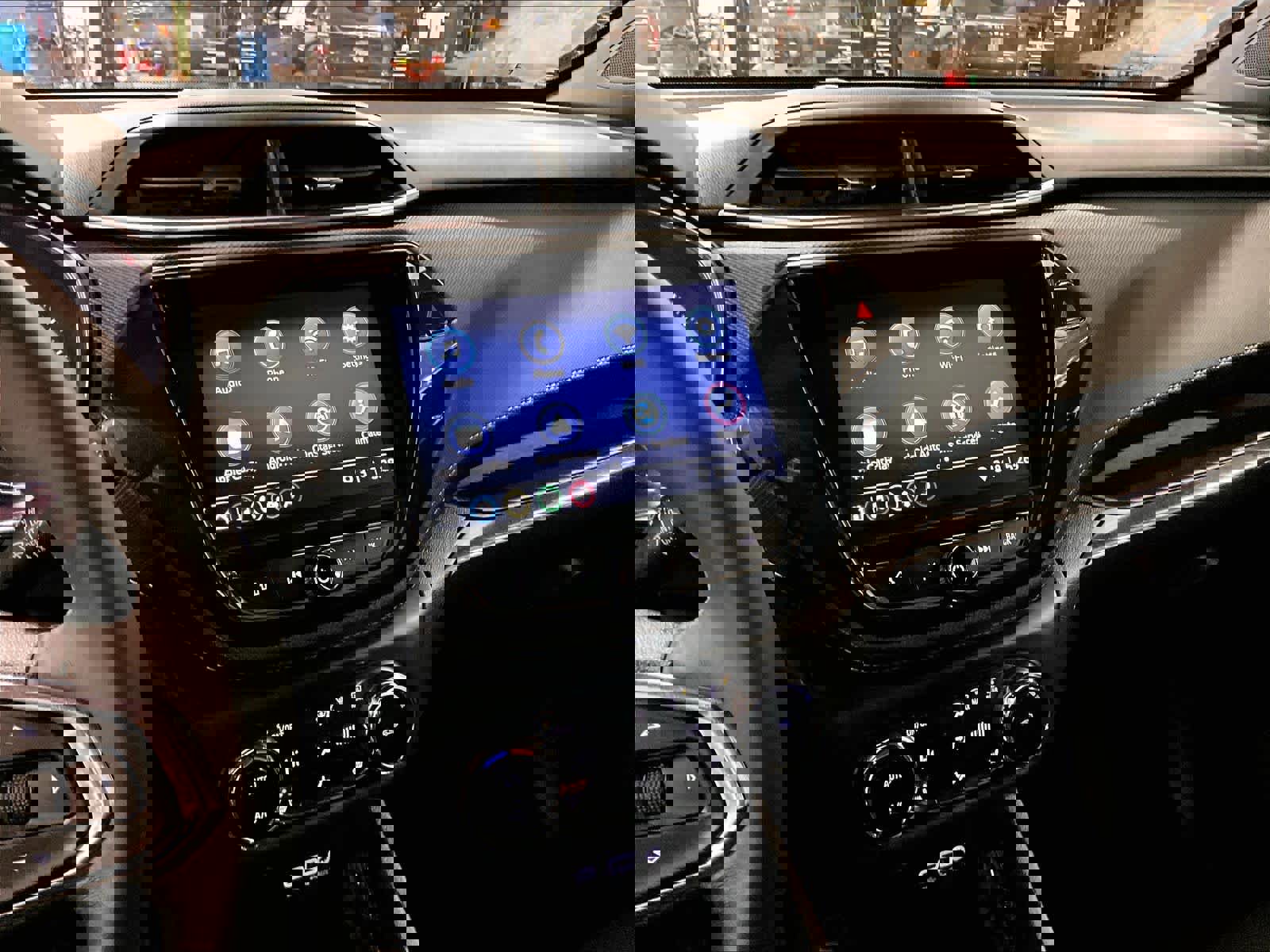 Used 2023 Chevrolet TrailBlazer ACTIV w/ Convenience Package image 19