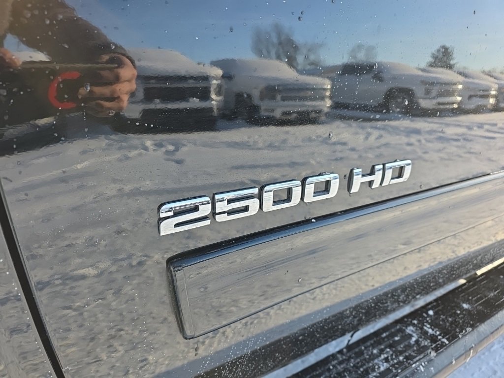 Used 2014 Chevrolet Silverado 2500 LT w/ Interior Plus Package image 32