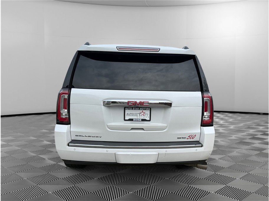 Used 2019 GMC Yukon Denali w/ Denali Ultimate Package AWD/4WD image 4