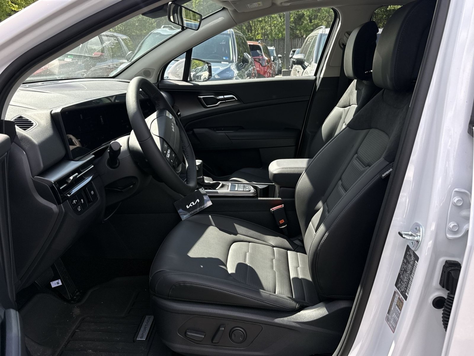 New 2026 Kia Sportage SX FWD image 27