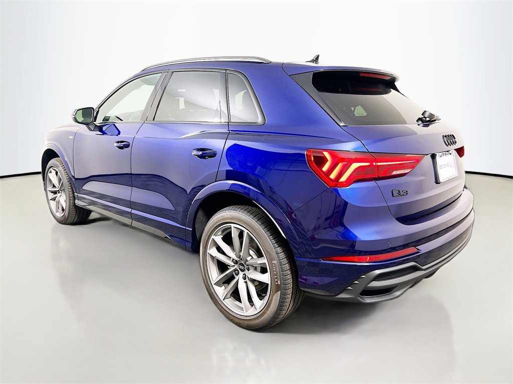 New 2025 Audi Q3 2.0T Premium image 5