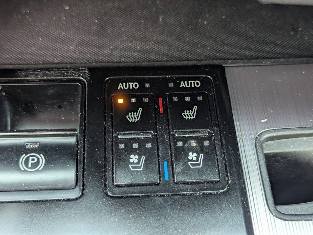 Used 2020 Lexus RX 450h F Sport image 17