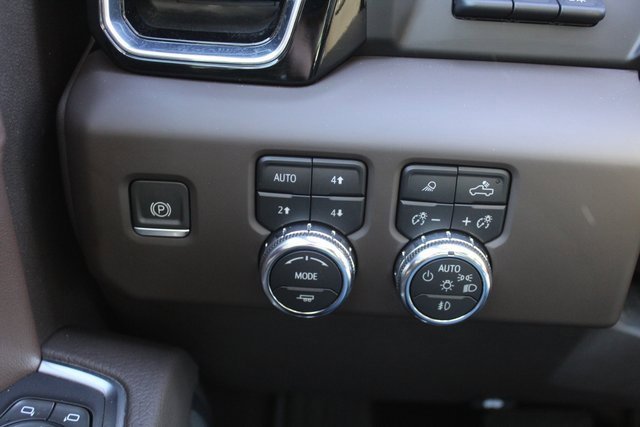 Used 2023 GMC Sierra 1500 Denali w/ Denali Reserve Package image 30