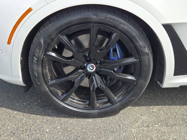 Used 2023 BMW X7 M60i w/ Executive Package AWD/4WD image 19