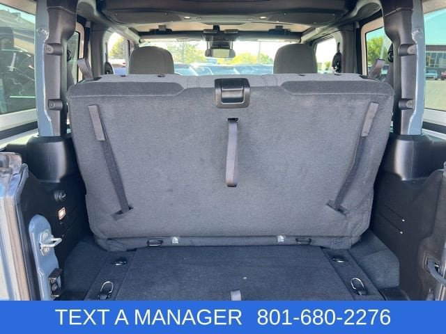 Used 2024 Jeep Wrangler Rubicon w/ Convenience Group AWD/4WD image 32