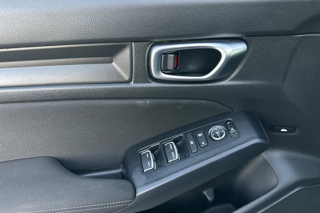 Used 2024 Honda Civic Sport image 11