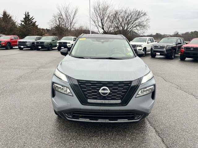 Certified 2023 Nissan Rogue SV w/ SV Premium B Package image 2