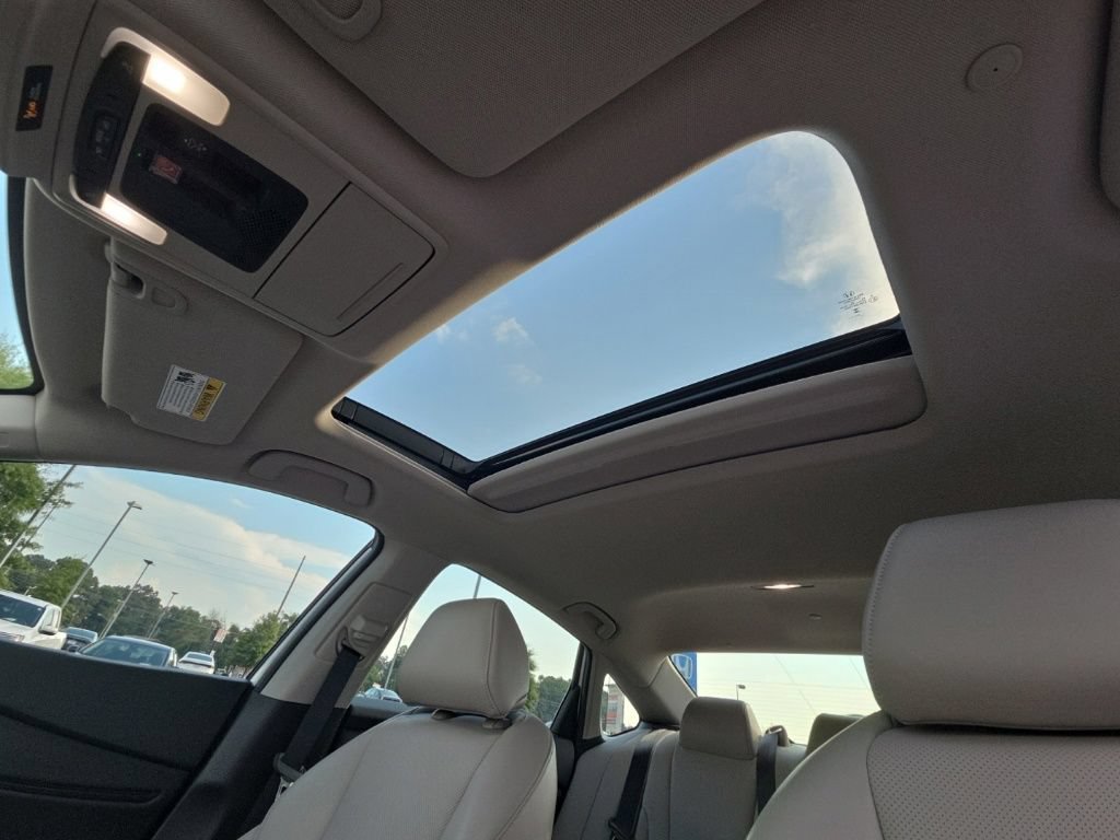 Used 2025 Honda Accord Touring image 29
