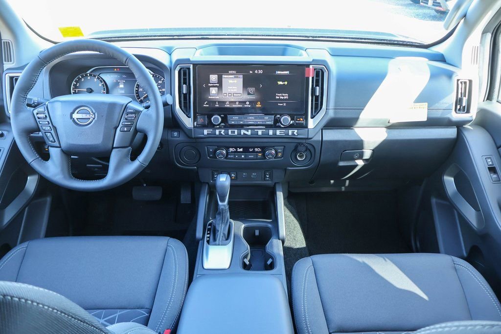 New 2026 Nissan Frontier SV image 6