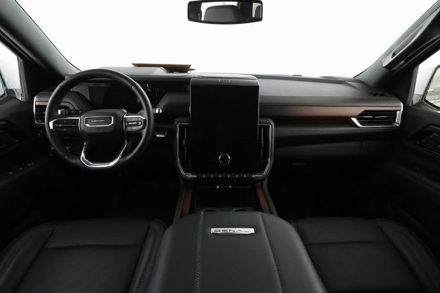 Certified 2025 GMC Yukon Denali image 5