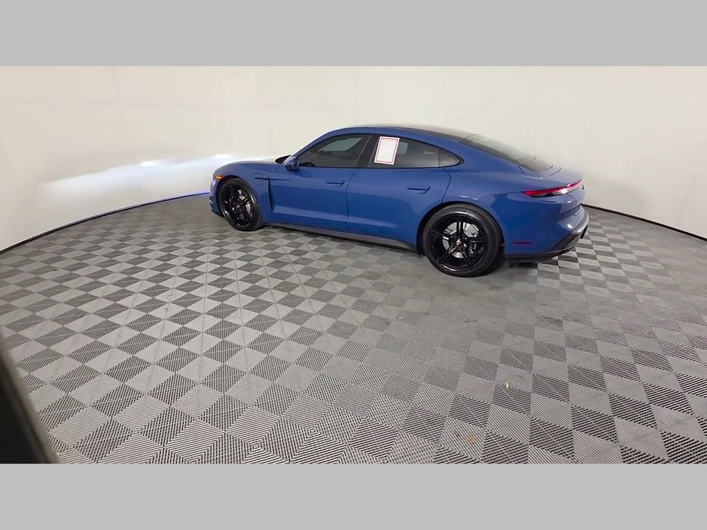 Used 2021 Porsche Taycan 4S image 46