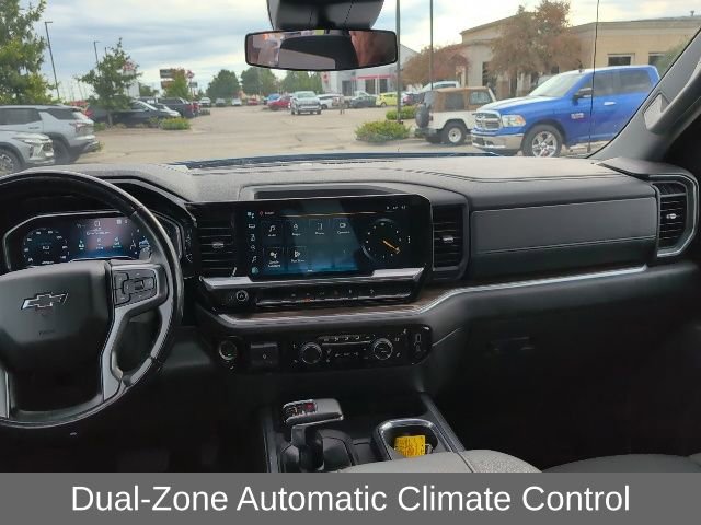Used 2023 Chevrolet Silverado 1500 RST image 4