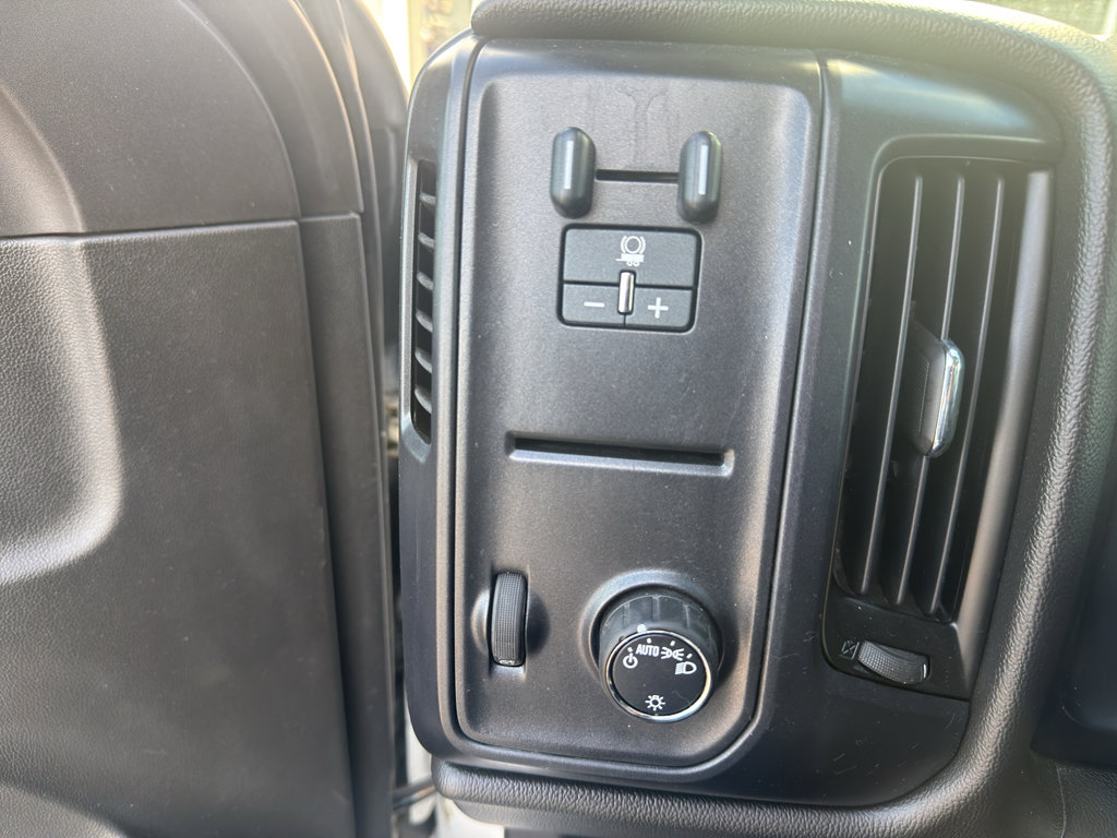 Used 2015 Chevrolet Silverado 3500 W/T image 17