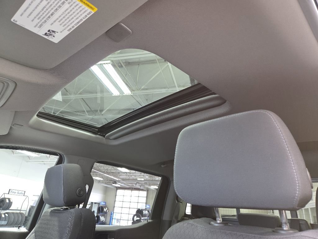 Used 2021 Chevrolet Silverado 1500 LT Trail Boss w/ Convenience Package II AWD/4WD image 28