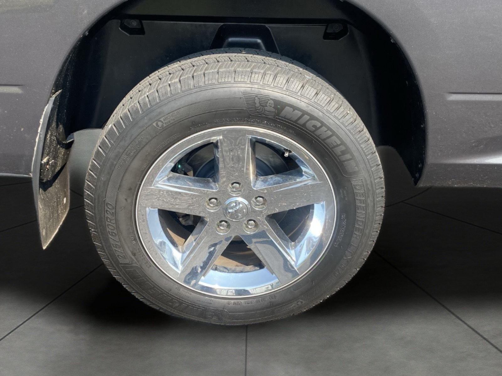 Used 2017 RAM 1500 Express AWD/4WD image 7