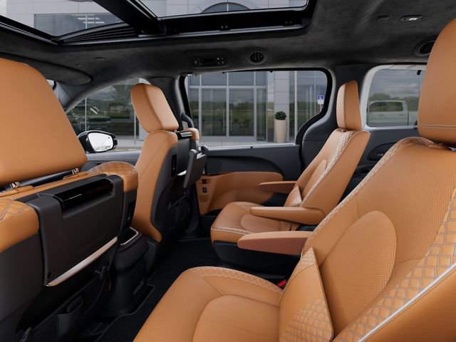New 2026 Chrysler Pacifica Pinnacle FWD image 24