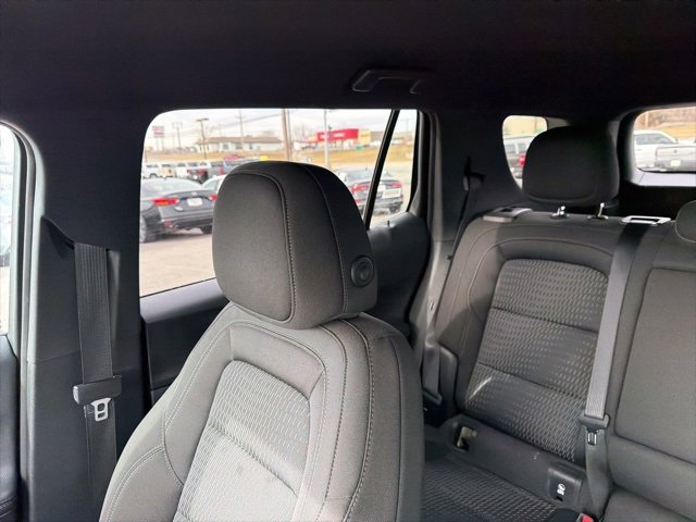 Used 2025 Chevrolet Equinox LT image 60