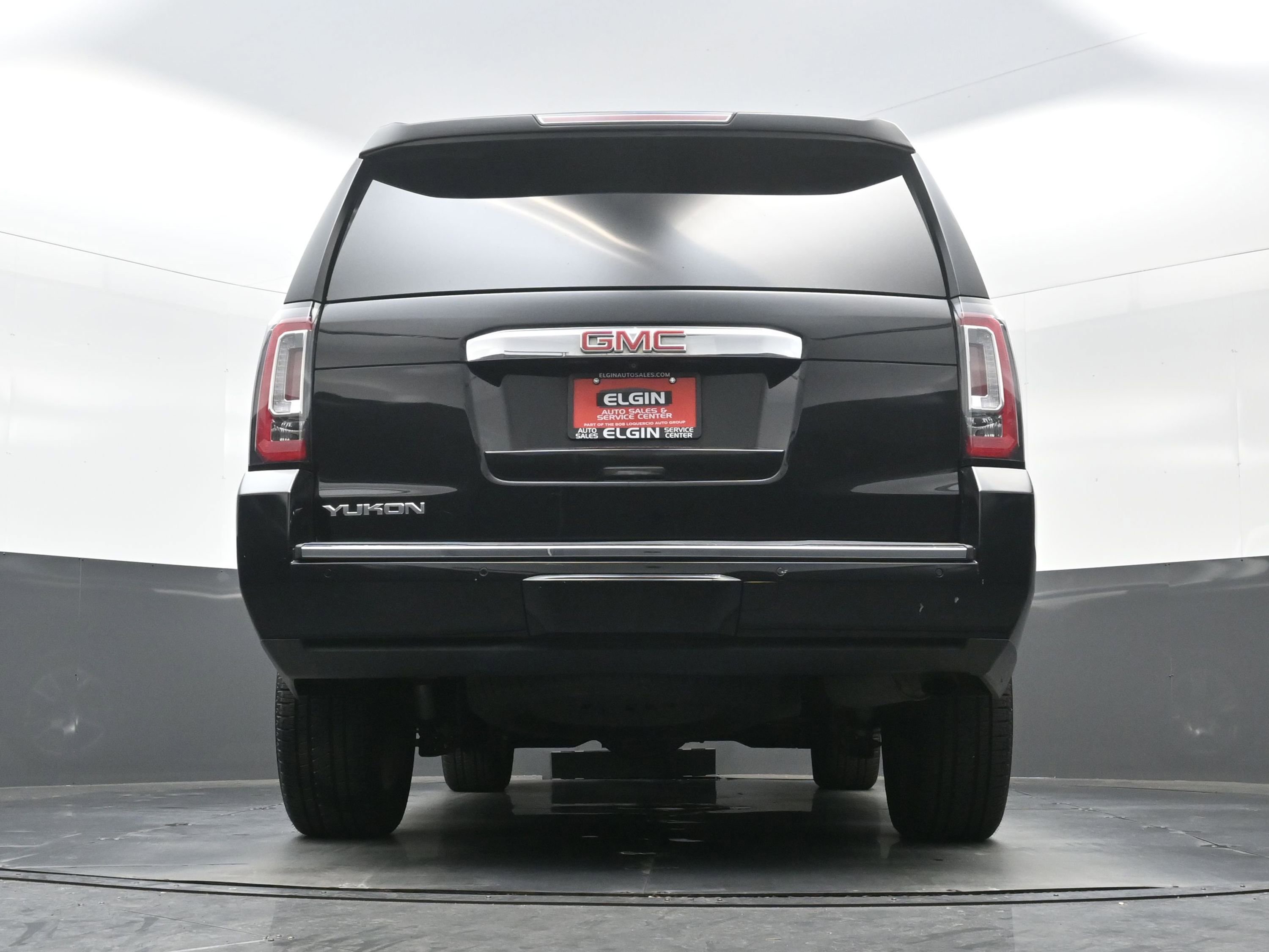 Used 2015 GMC Yukon Denali w/ Touring Package image 32