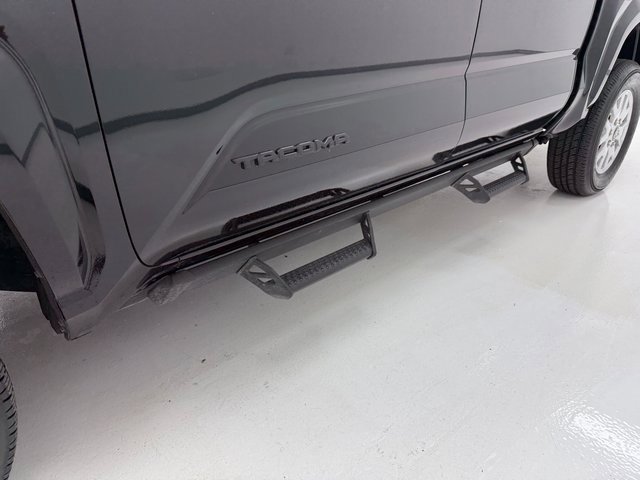 Used 2025 Toyota Tacoma SR5 image 8