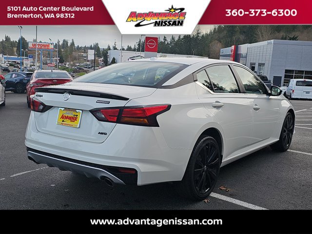 Used 2022 Nissan Altima 2.5 SR w/ Midnight Edition Package image 5