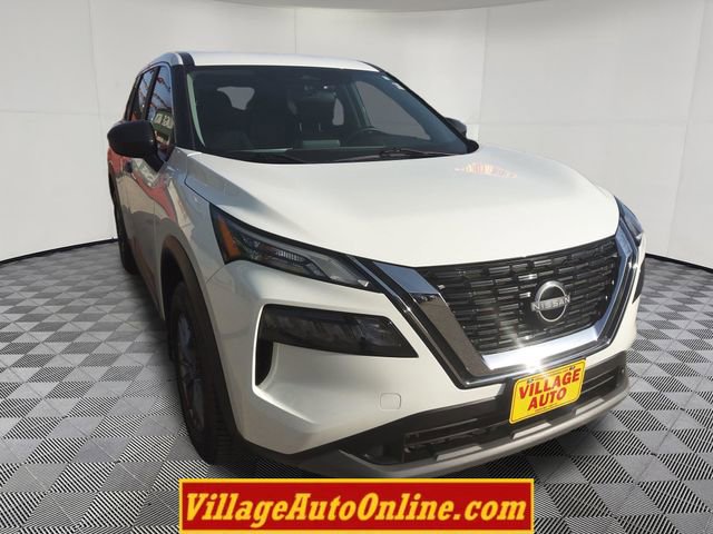 Used 2023 Nissan Rogue S AWD/4WD image 17