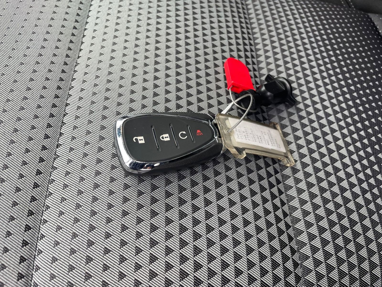 Used 2025 Chevrolet Trax LT image 22