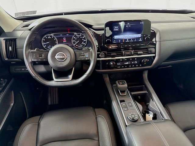 Certified 2023 Nissan Pathfinder SL w/ Lighting Package (N92) image 23