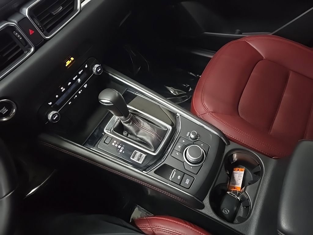 Used 2023 MAZDA CX-5 Carbon Edition image 27