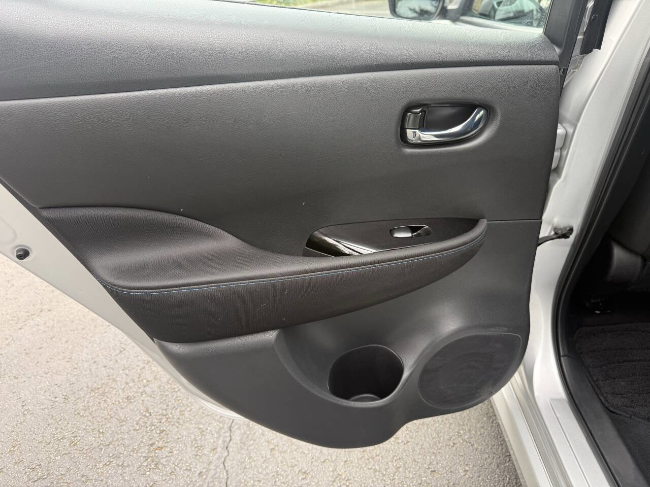 Used 2022 Nissan Leaf SV image 20