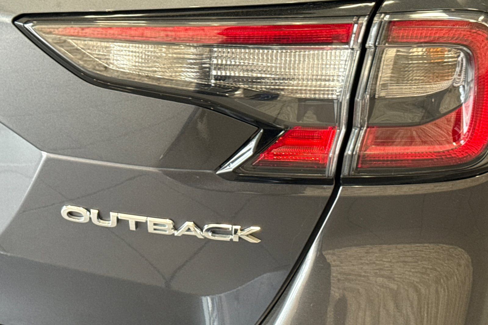 Certified 2023 Subaru Outback Limited AWD/4WD image 26