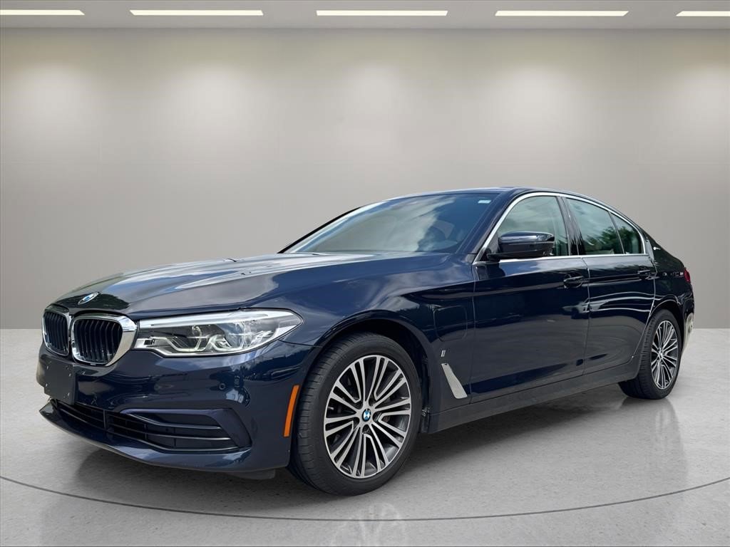 Used 2019 BMW 530e xDrive w/ Premium Package
