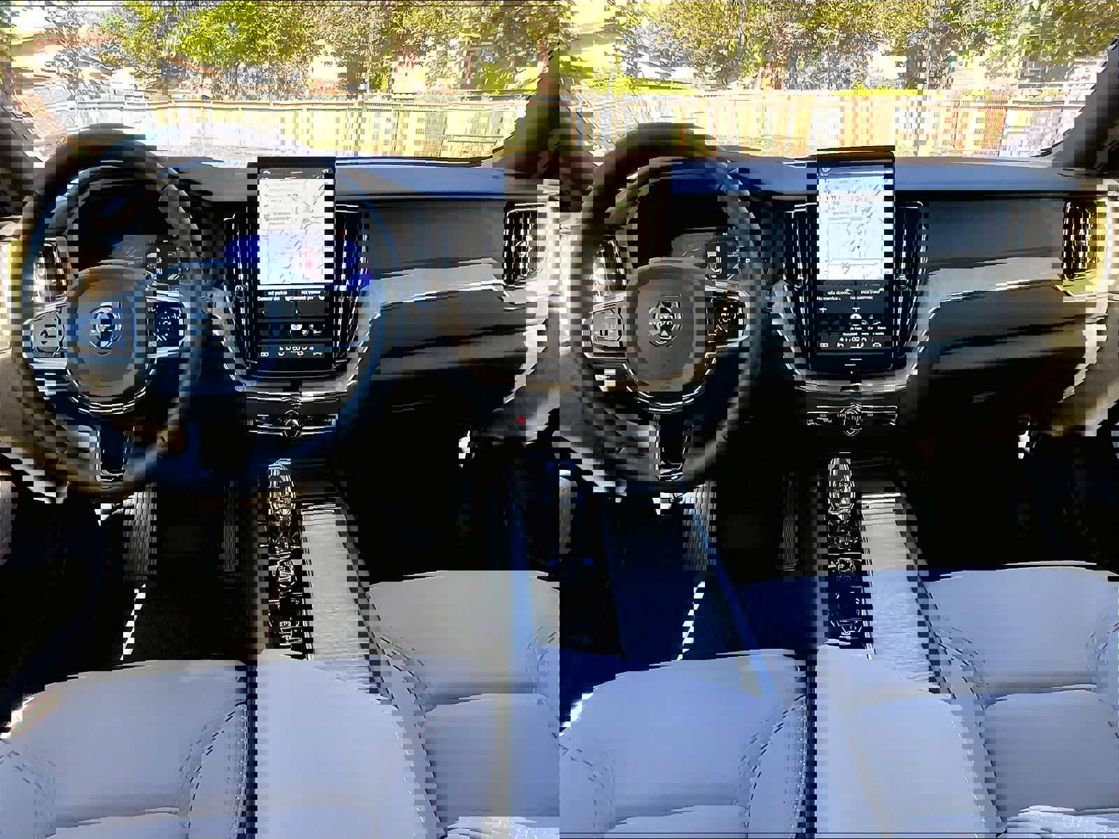 Used 2026 Volvo XC60 B5 Plus w/ Climate Package image 17