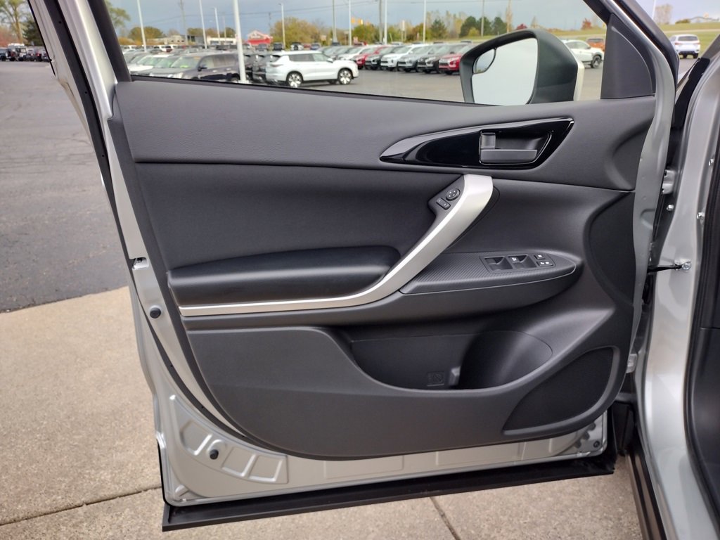 New 2026 Mitsubishi Eclipse Cross ES image 27