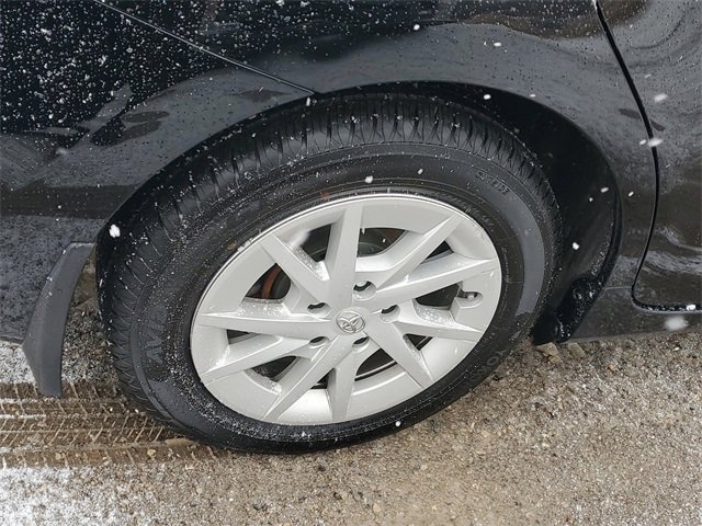 Used 2012 Toyota Prius V Two image 5