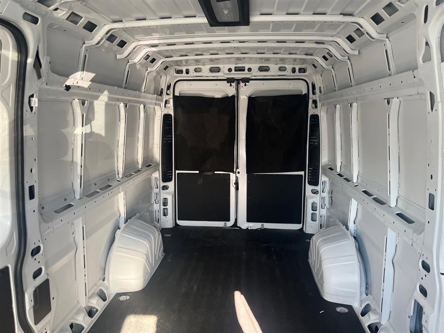 Used 2024 RAM ProMaster 3500 w/ Convenience Group image 14
