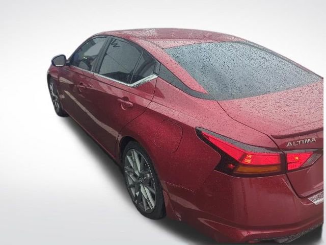 Used 2023 Nissan Altima 2.0 SR FWD image 10