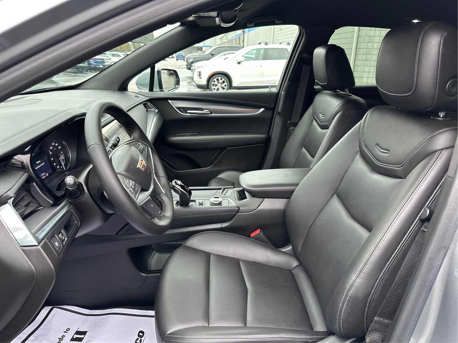 Certified 2024 Cadillac XT5 Luxury AWD/4WD image 9