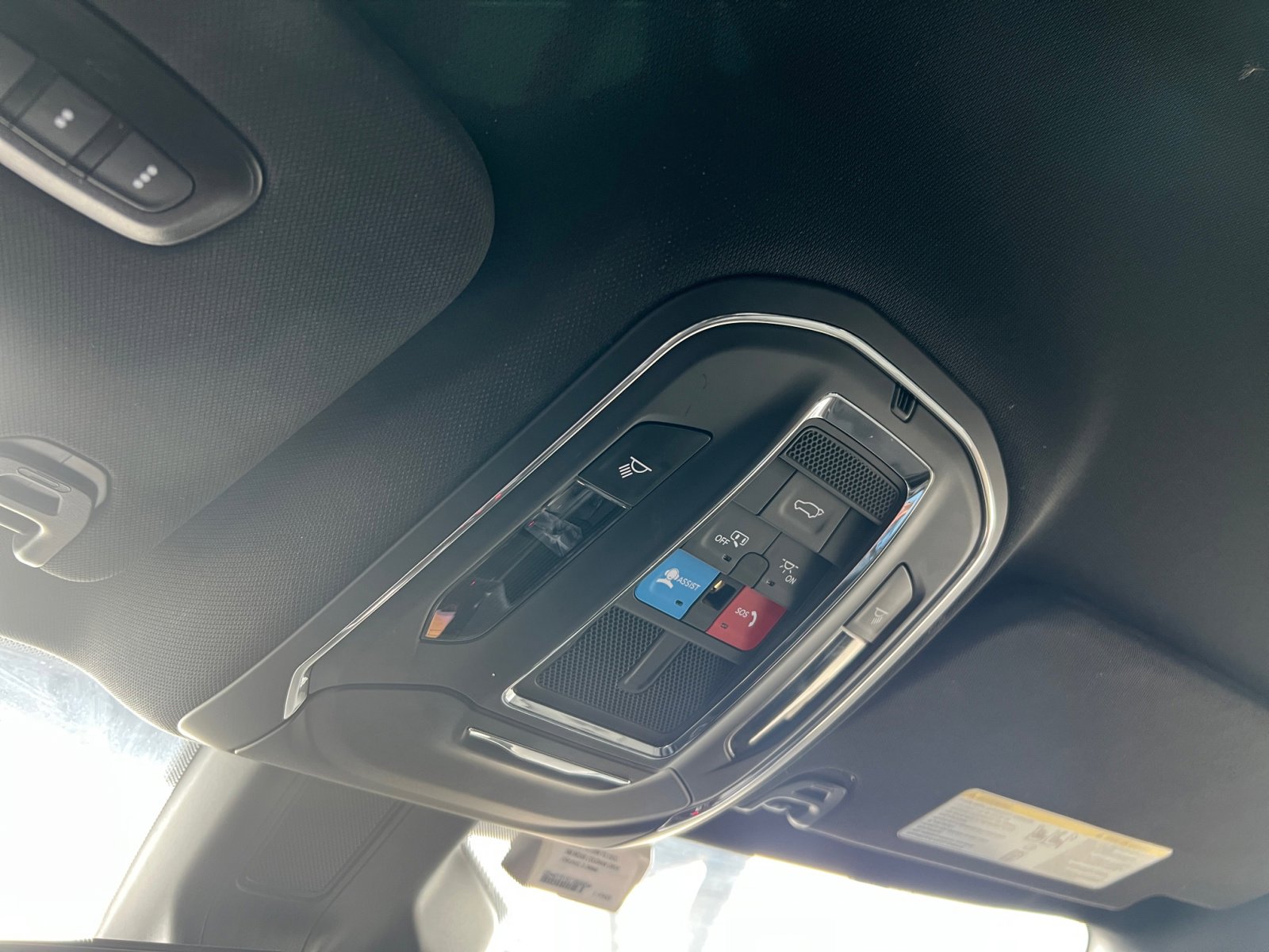 Used 2024 Jeep Wagoneer Series III image 24