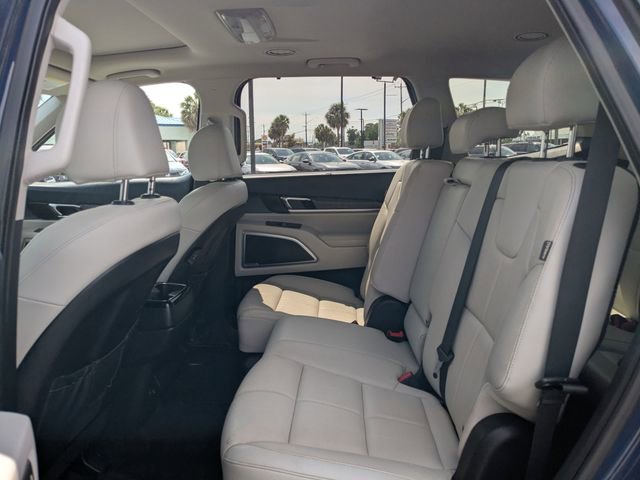Used 2023 Kia Telluride EX AWD/4WD image 14