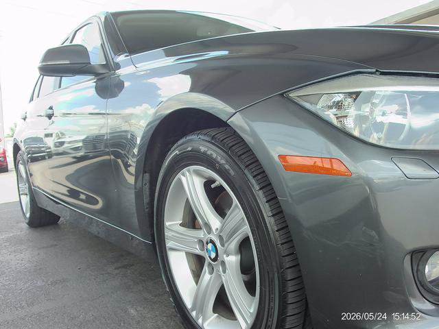 Used 2014 BMW 328i xDrive Sedan AWD/4WD image 19