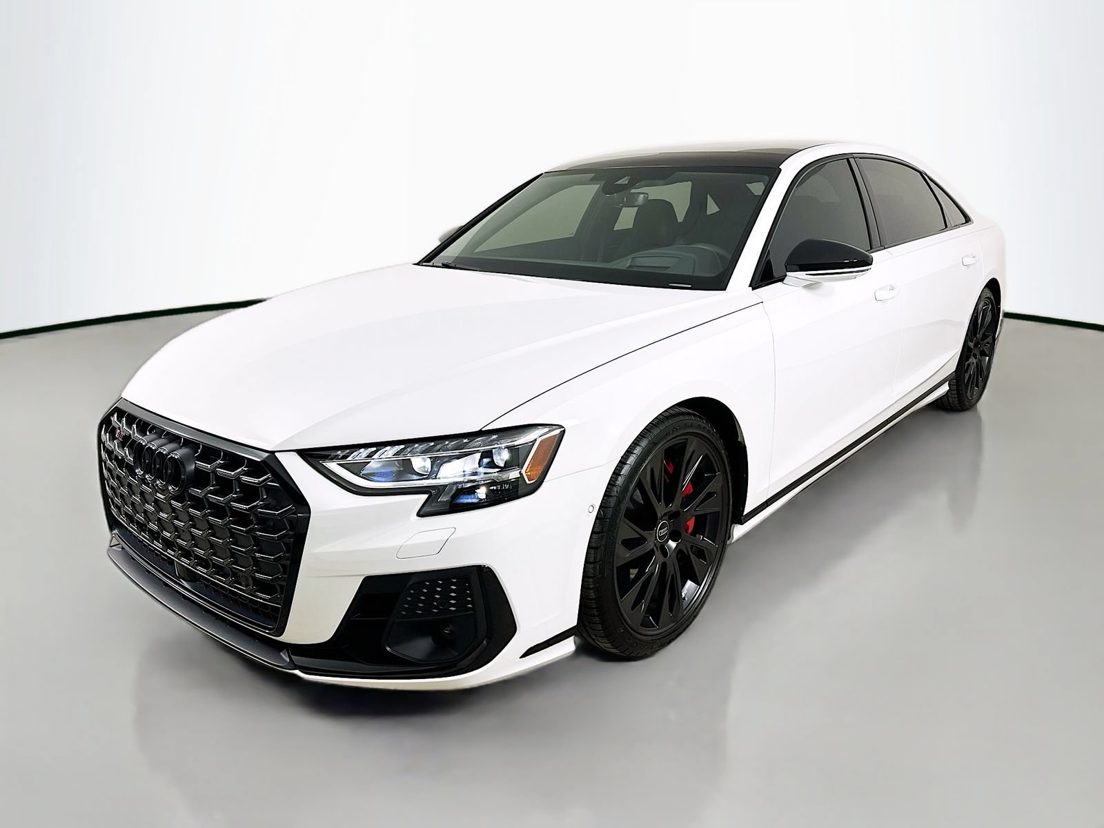 Used 2025 Audi S8 AWD/4WD image 1