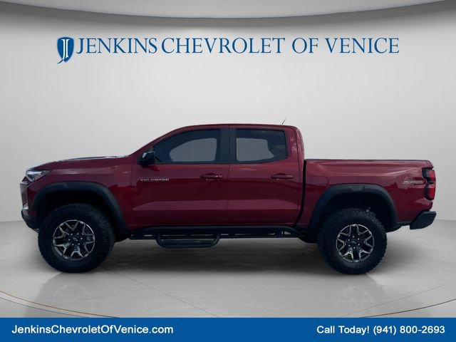 Used 2024 Chevrolet Colorado ZR2 w/ ZR2 Convenience Package III AWD/4WD image 9