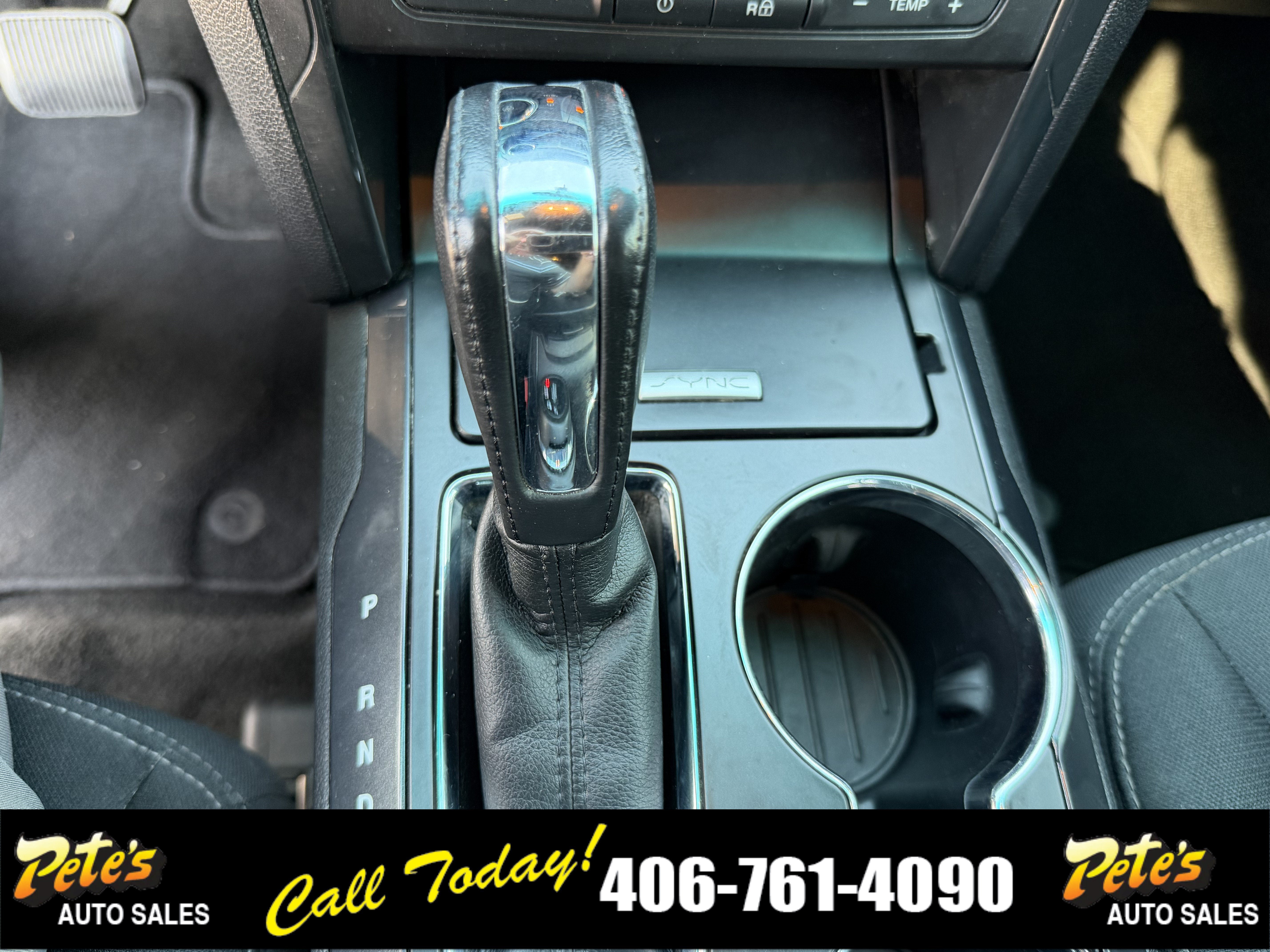 Used 2017 Ford Explorer XLT AWD/4WD image 28