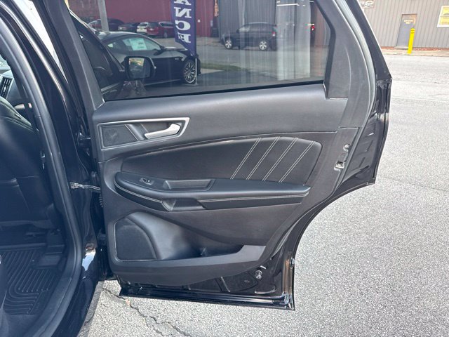 Used 2021 Ford Edge ST w/ Equipment Group 401A AWD/4WD image 43
