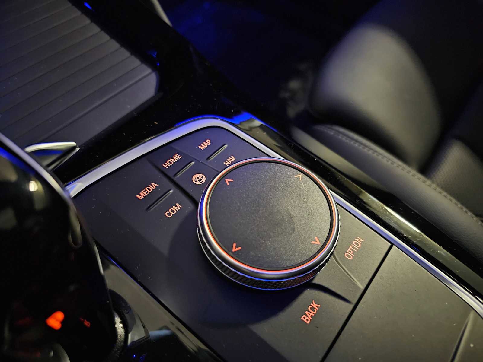 Used 2023 BMW X4 M40i w/ Premium Package image 23