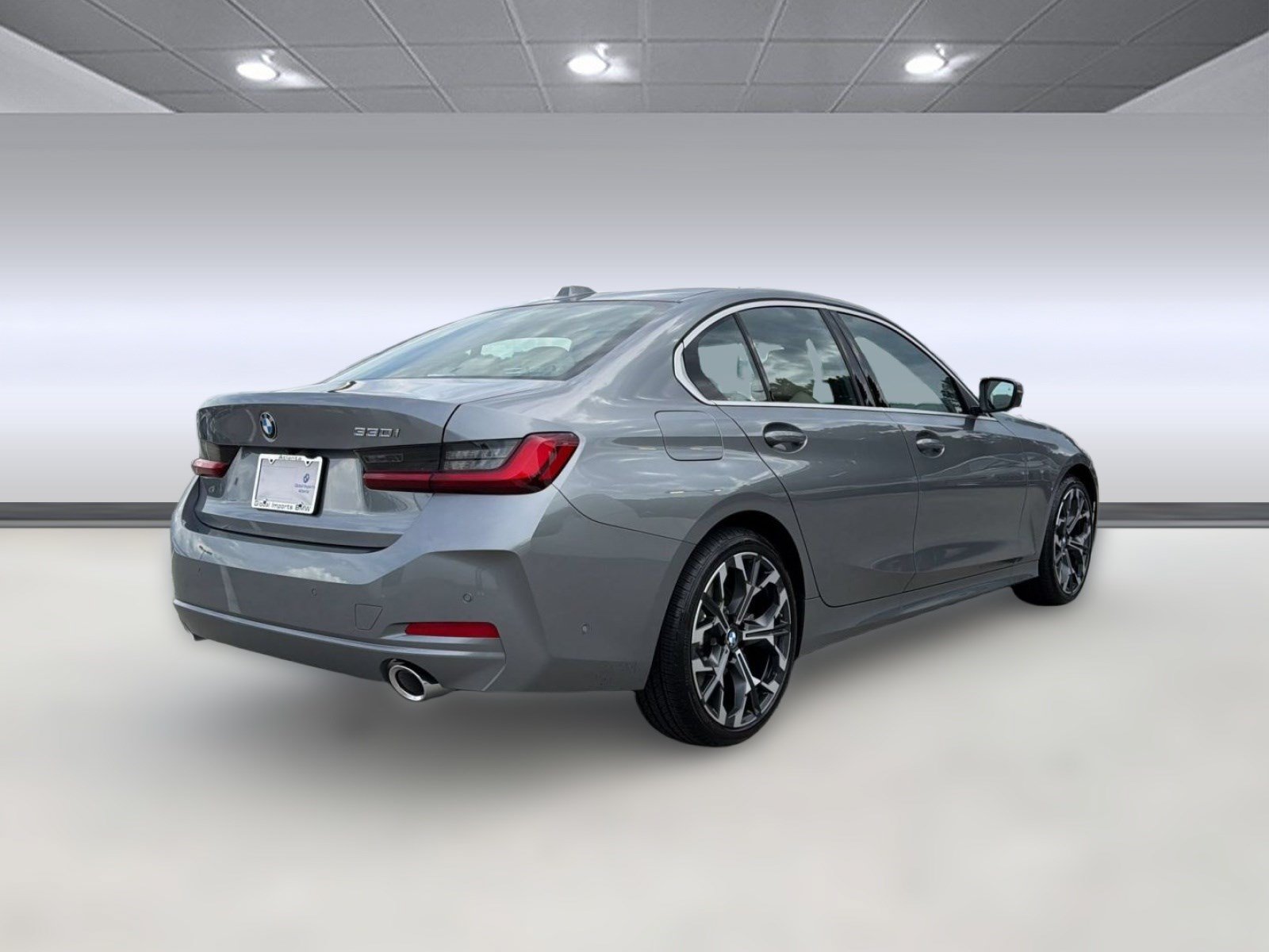 Used 2026 BMW 330i Sedan w/ Premium Package RWD image 8