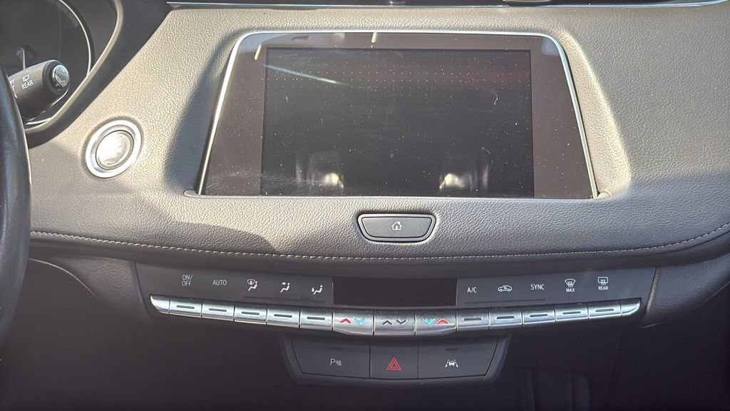 Used 2023 Cadillac XT4 Premium Luxury image 21