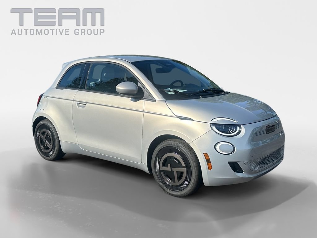 New 2025 FIAT 500 e FWD video 1