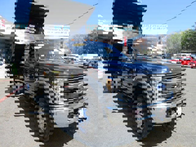 Used 2019 Ford F550 4x4 SuperCab Super Duty image 4